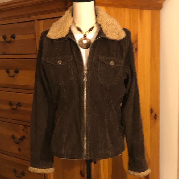 Jackets & Blazers - Large, brown corduroy jacket with removable collar